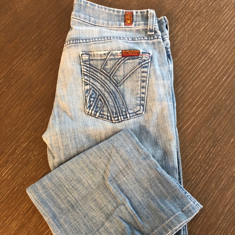 A pocket jeans, too small for me